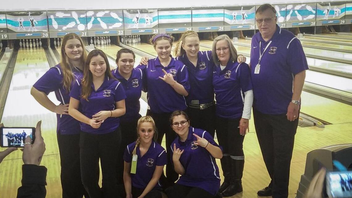 Puyallup girls bowling clinches state berth, completes incredible turnaround