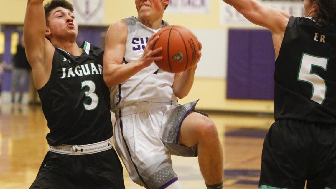Sumner boys hoping winter break will help fuel second-half turnaround