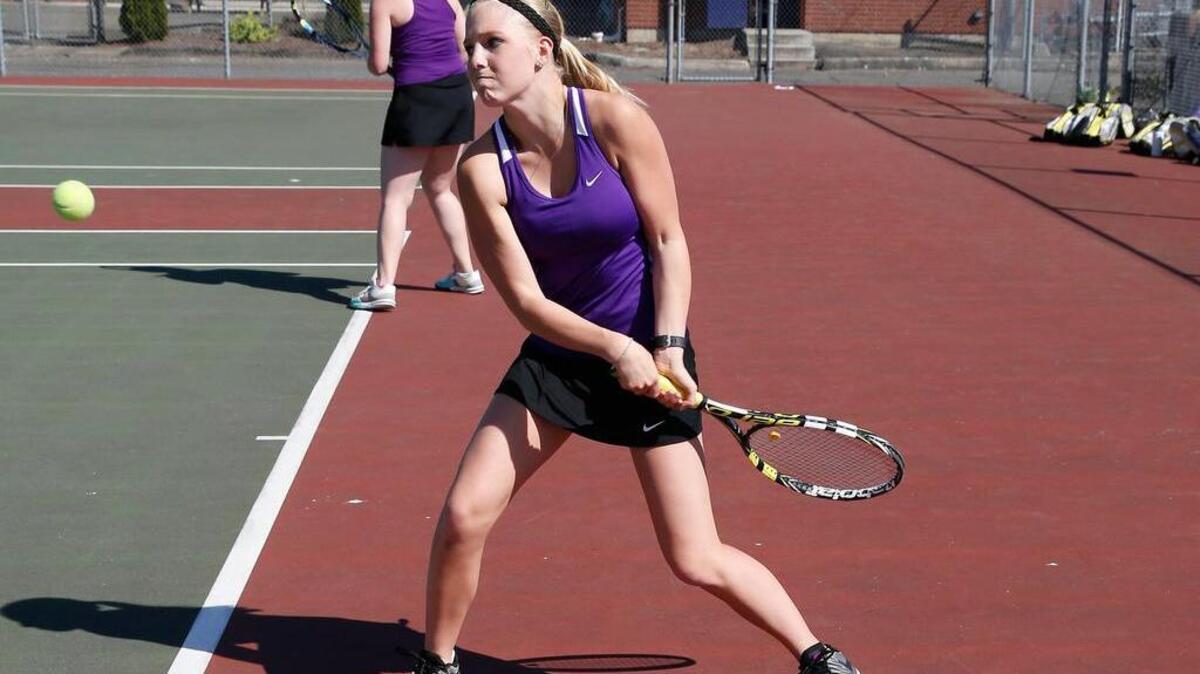 Sumner High School No. 1 singles player Jade Lancaster defeated Peninsula High’s Allie Barry during a match on April 7.