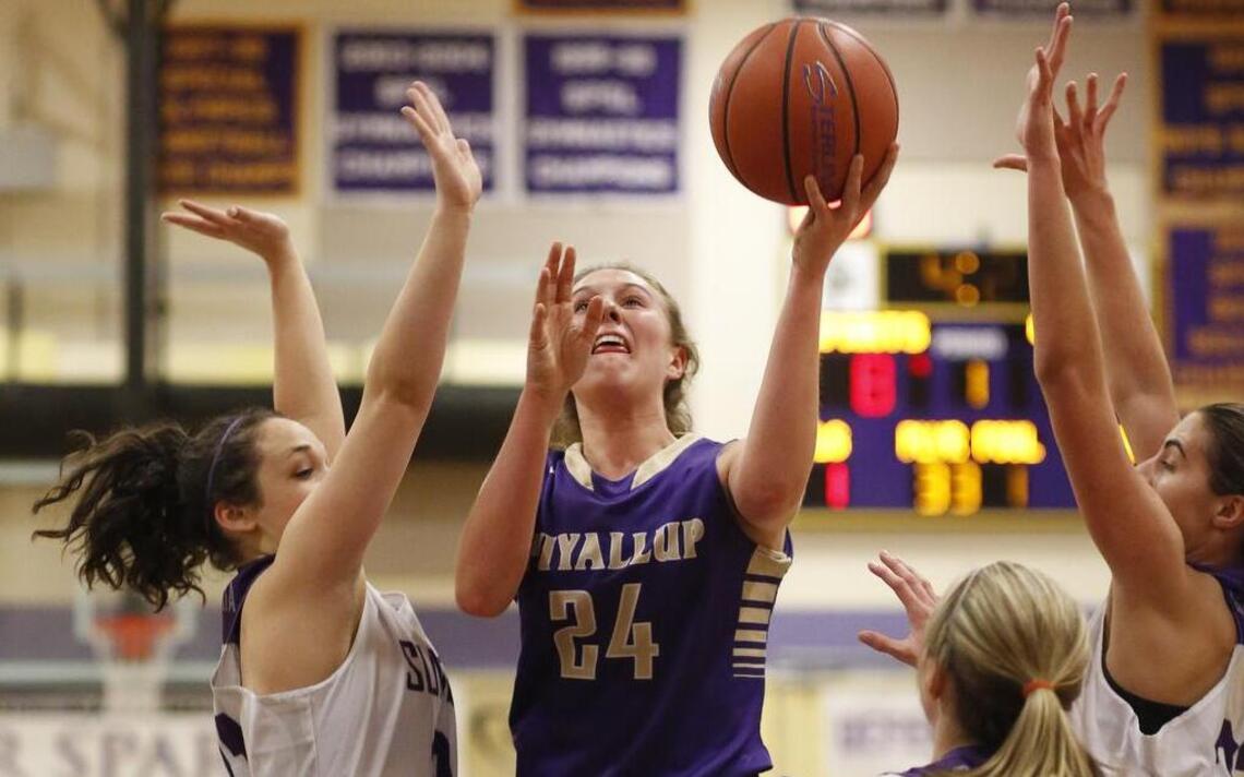 Puyallup finding good balance with Salisbury in the post