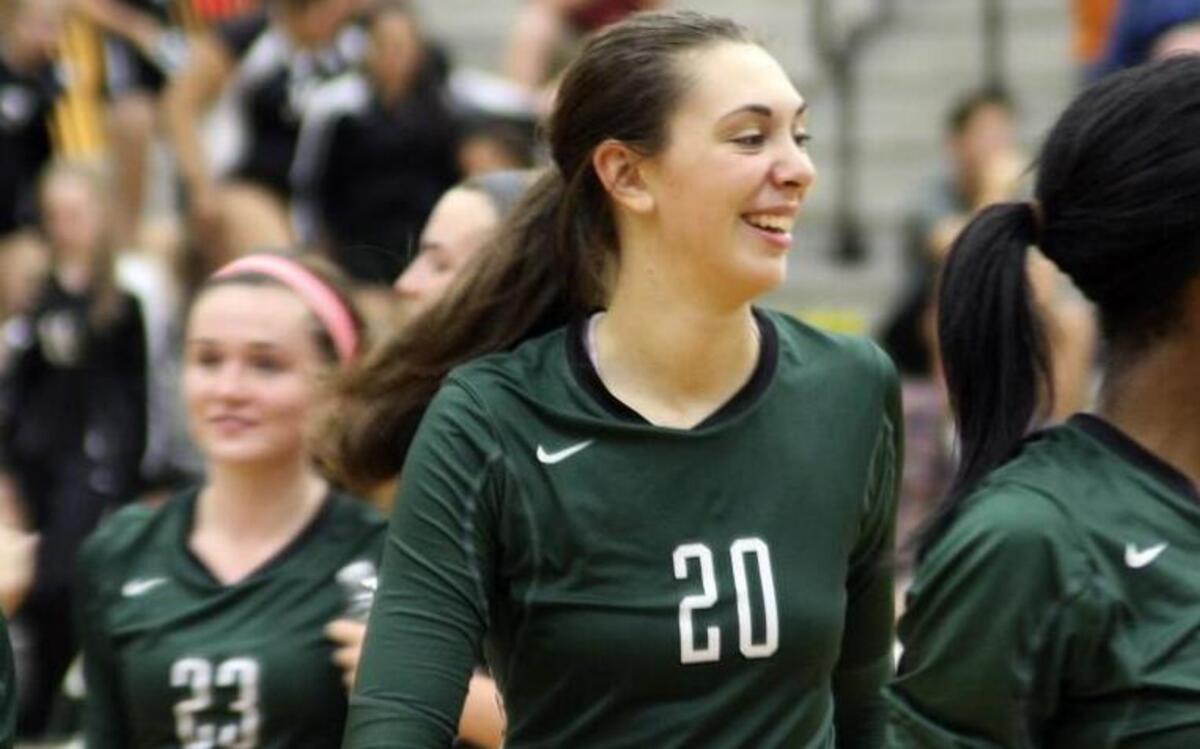 Emerald Ridge High’s Ashley Wesenberg (20) is headed to Utah State to play volleyball next season.