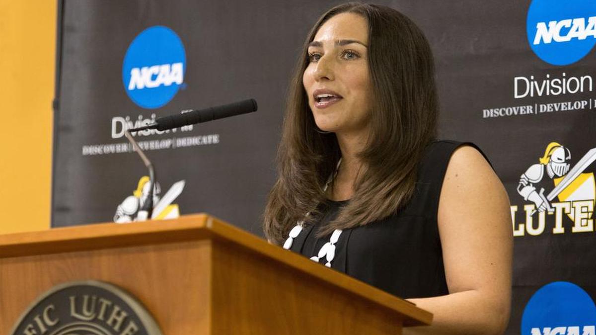 
Mandy Flores-Hanley, a softball and volleyball star at Pacific Lutheran University from 1996 to 2000, was inducted into the college’s athletics Hall of Fame over the weekend.
