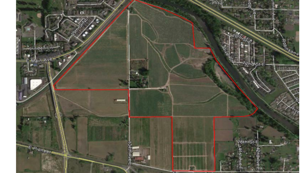 An effort to construct seven warehouses in Puyallup will continue with added conditions after city appeals of the project were struck down by a hearing examiner this month.