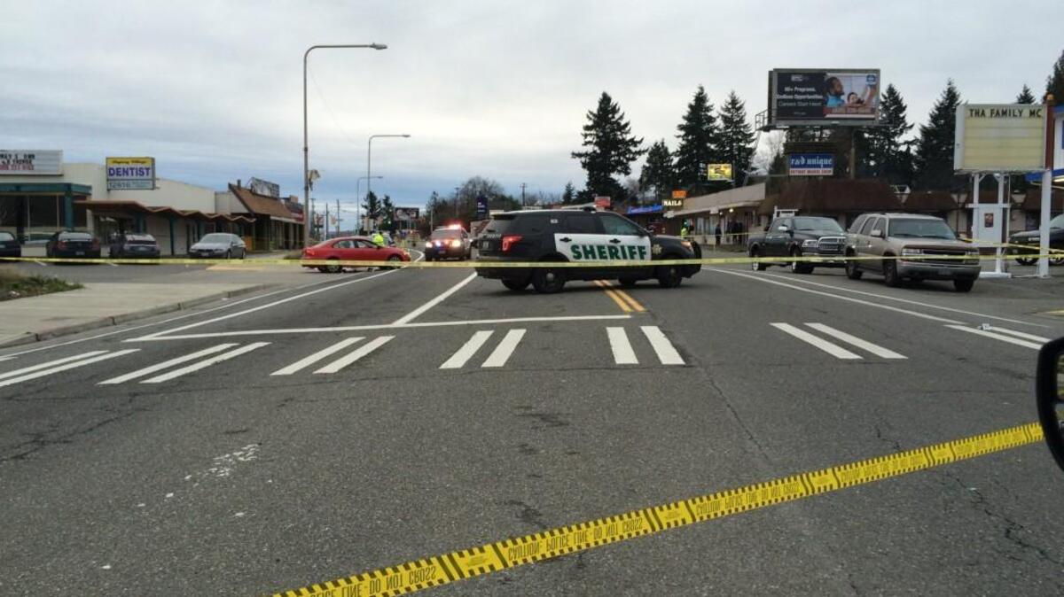 Police investigate an early morning homicide near South 126th Street and Renton Avenue South.
