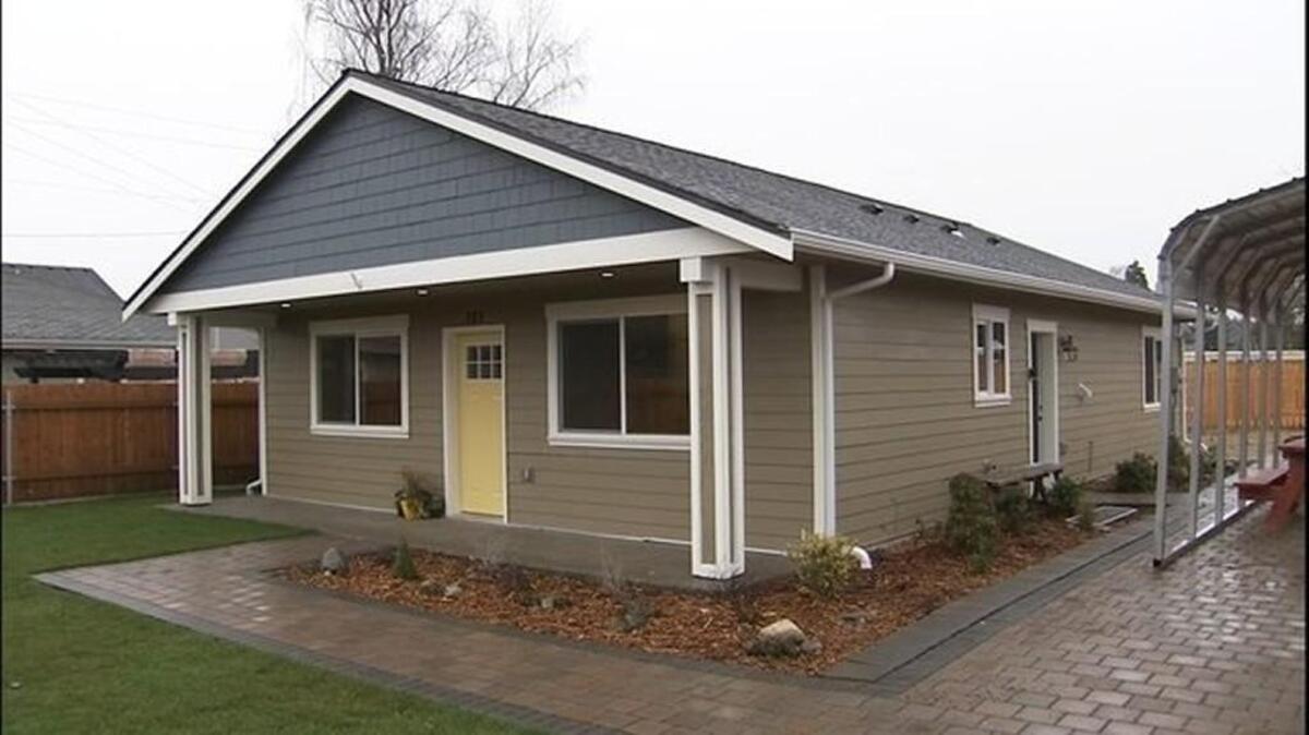 Someone ripped off the window screen at this under-construction Habitat for Humanity home in Pacific, broke in and made off with a brand-new washer and dryer.