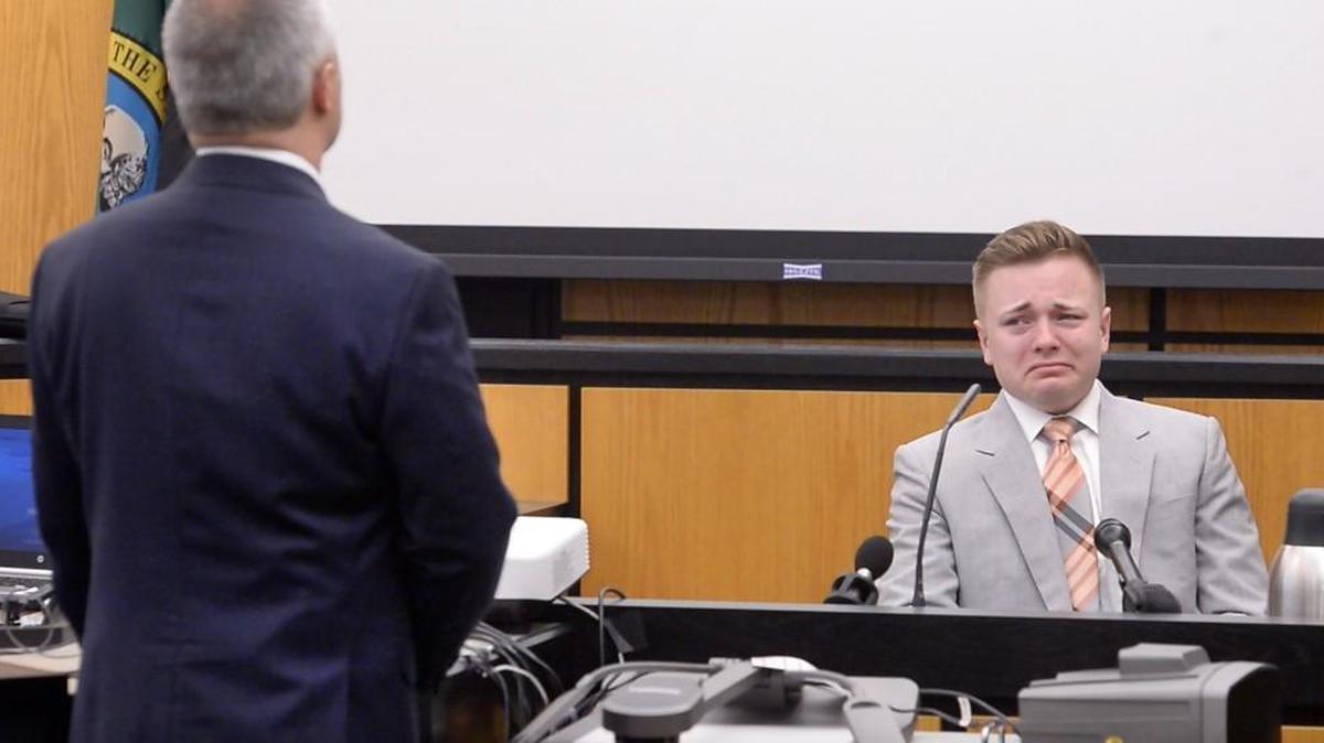 Skylar Nemetz weeps Thursday while explaining to defense attorney Michael Stewart his claim that he accidentally killed his wife, Danielle. “I was trying to clear the weapon and I didn’t do it correctly,” he said. “I made a terrible mistake and the weapon went off in my hands.”