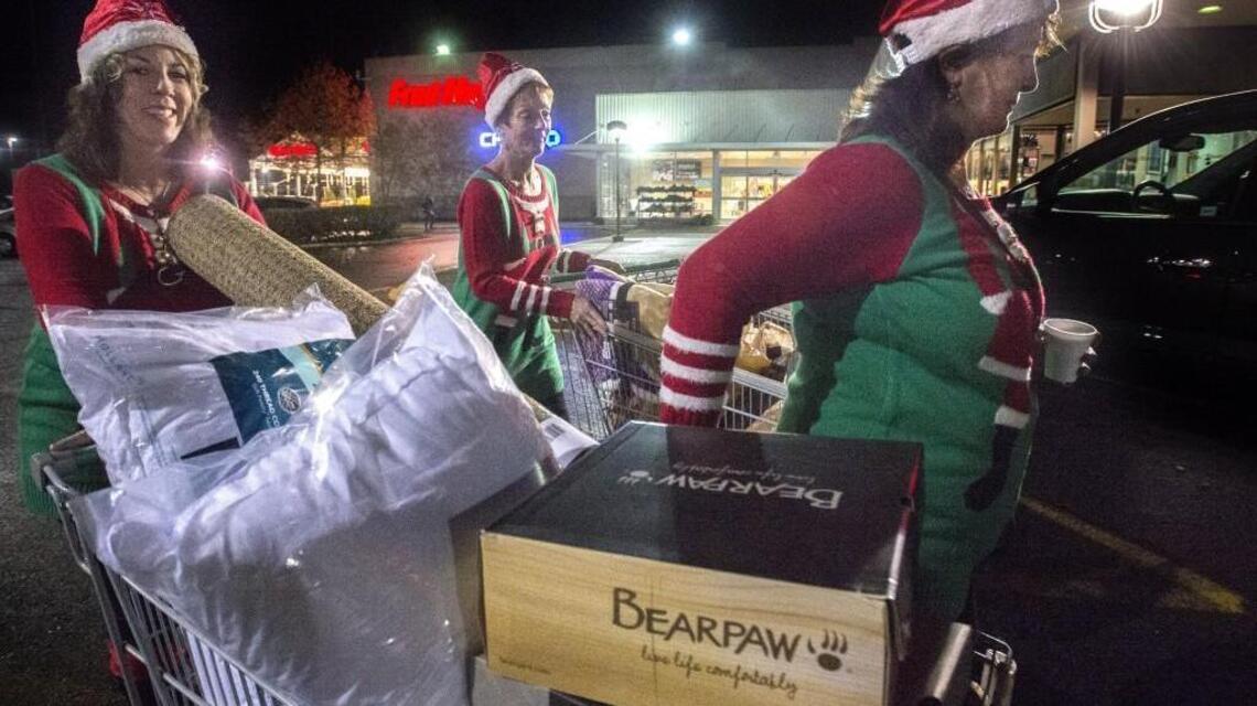 As Black Friday looms, retailers brace for holiday season looking more break than make