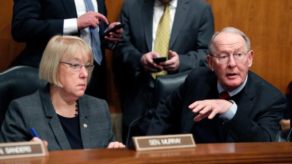 Sen. Patty Murray, D-Wash., and Sen. Lamar Alexander, R-Tenn., in January during a committee session on the nomination of Betsy DeVos for education secretary.
