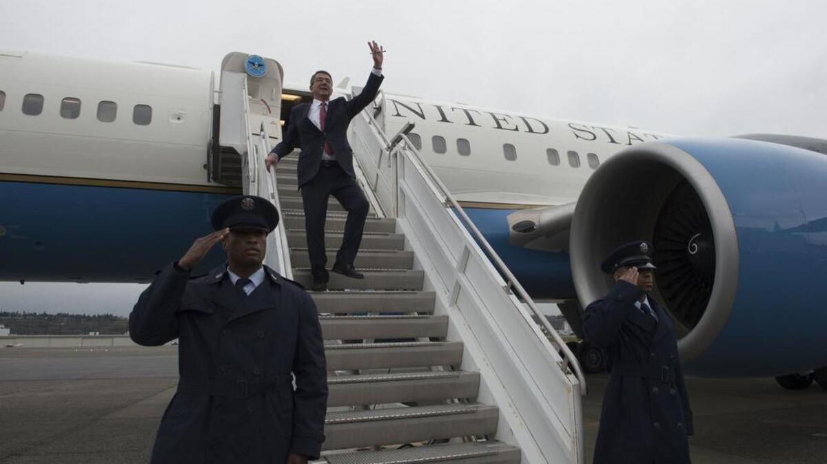 Secretary of Defense Ash Carter is shown arriving in Seattle. Carter is in Seattle to strengthen ties between the Department of Defense and the tech community.