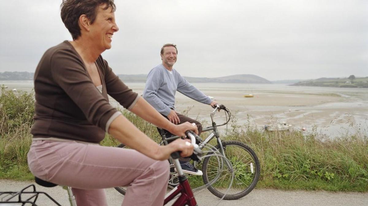 If you’re looking for a bicycle for some leisurely exercise, a “comfort bike” might be the way to go.