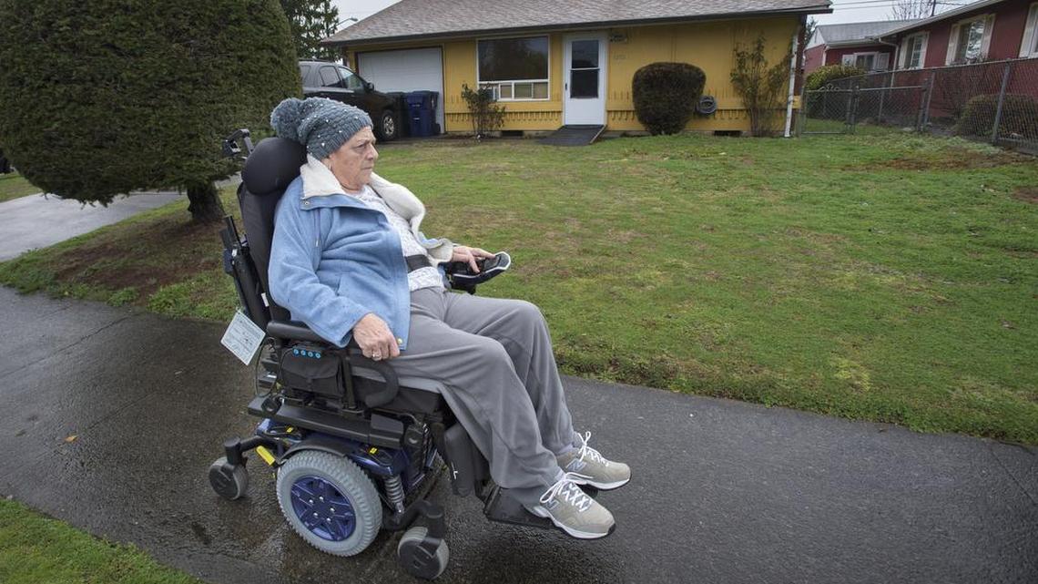 Larry LaRue: Bus or shuttle? Elderly woman, Pierce Transit don’t fully agree