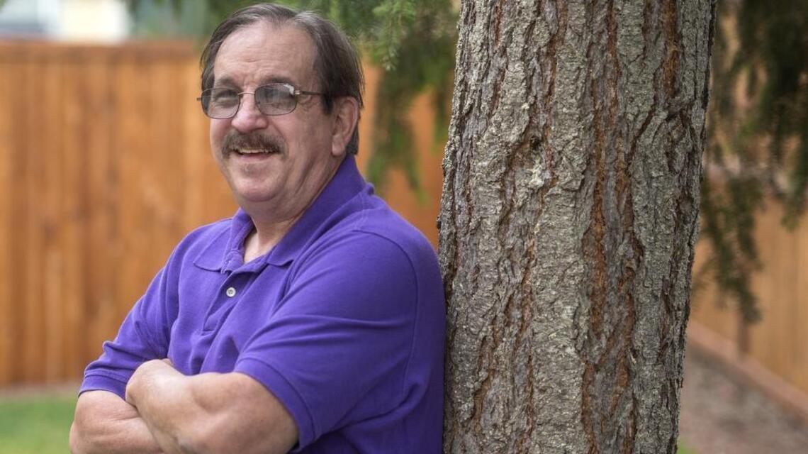 Larry LaRue: After 40 years, Bruce Warden’s wallet shows up