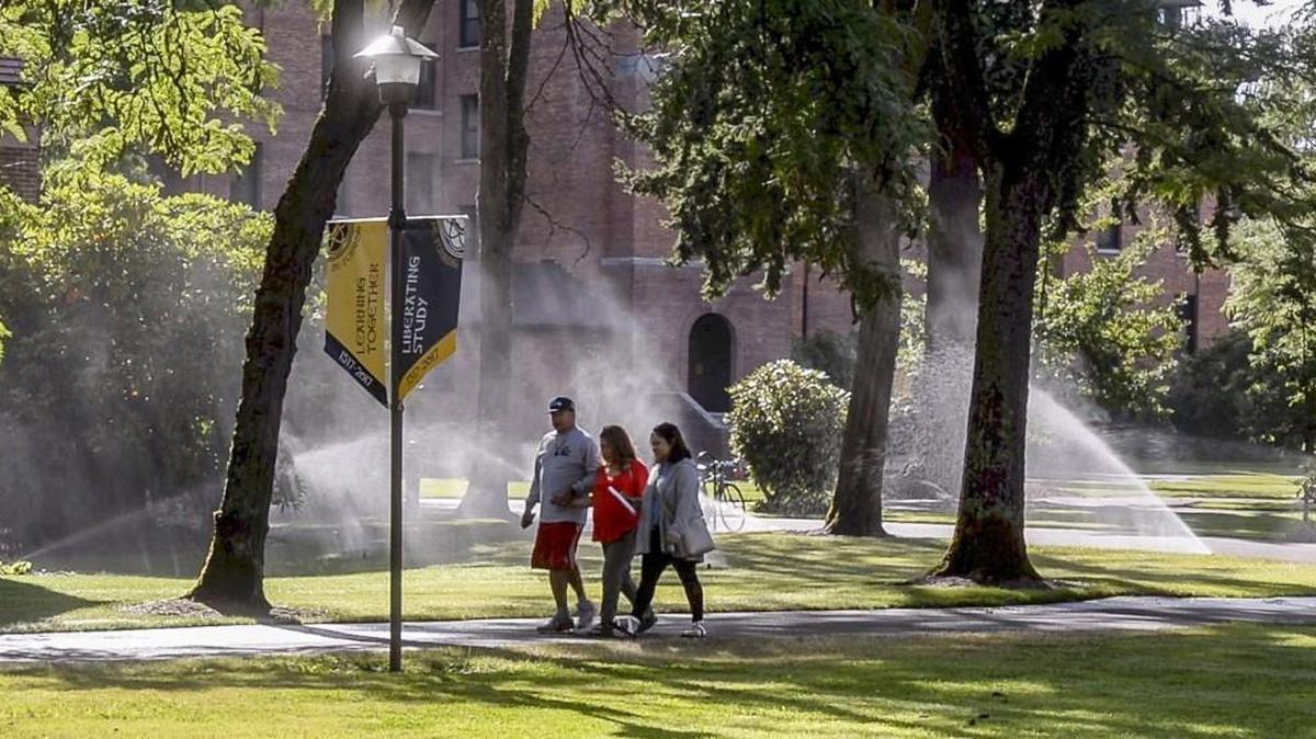 Veterans can enroll in a free course at Pacific Lutheran University.