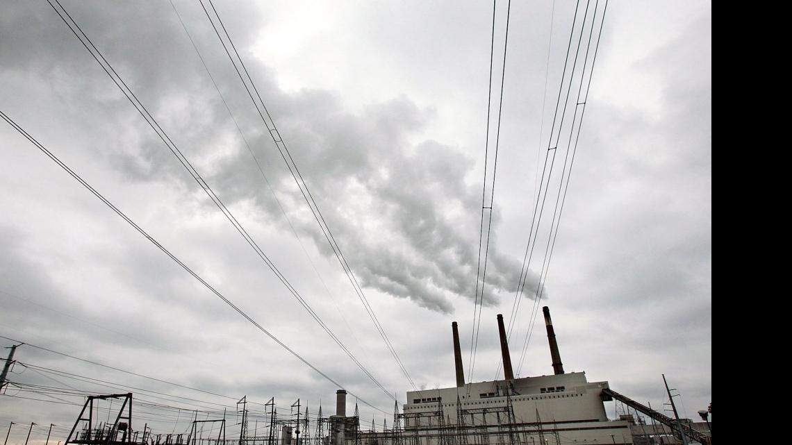 Not everyone is buying what I-732 is selling. And the disagreement is real and contentious. In a lengthy prologue to Sightline’s analysis, authors Kristin Eberhard and Alan Durning acknowledged, “The divisions — over both policy and political strategy — are agonizing and strongly felt.”