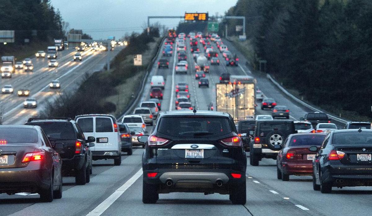 Washington roads are expected to be busy over Thanksgiving weekend 2025.