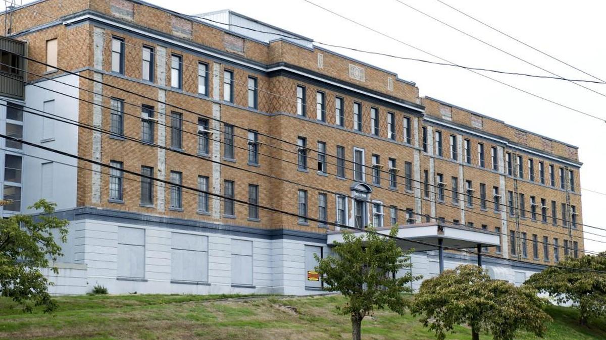 South Sound 911 has agreed to give Pierce County up to $2.7 million to speed up the demolition of the building formerly known as the Puget Sound Hospital at 3520 and 2580 Pacific Avenue. South Sound 911 has identified the site where the hospital sits as its preferred location for its new facilities. In return for the advance, Pierce County would discount the rent it charges South Sound 911 for the land over the next 20 years.