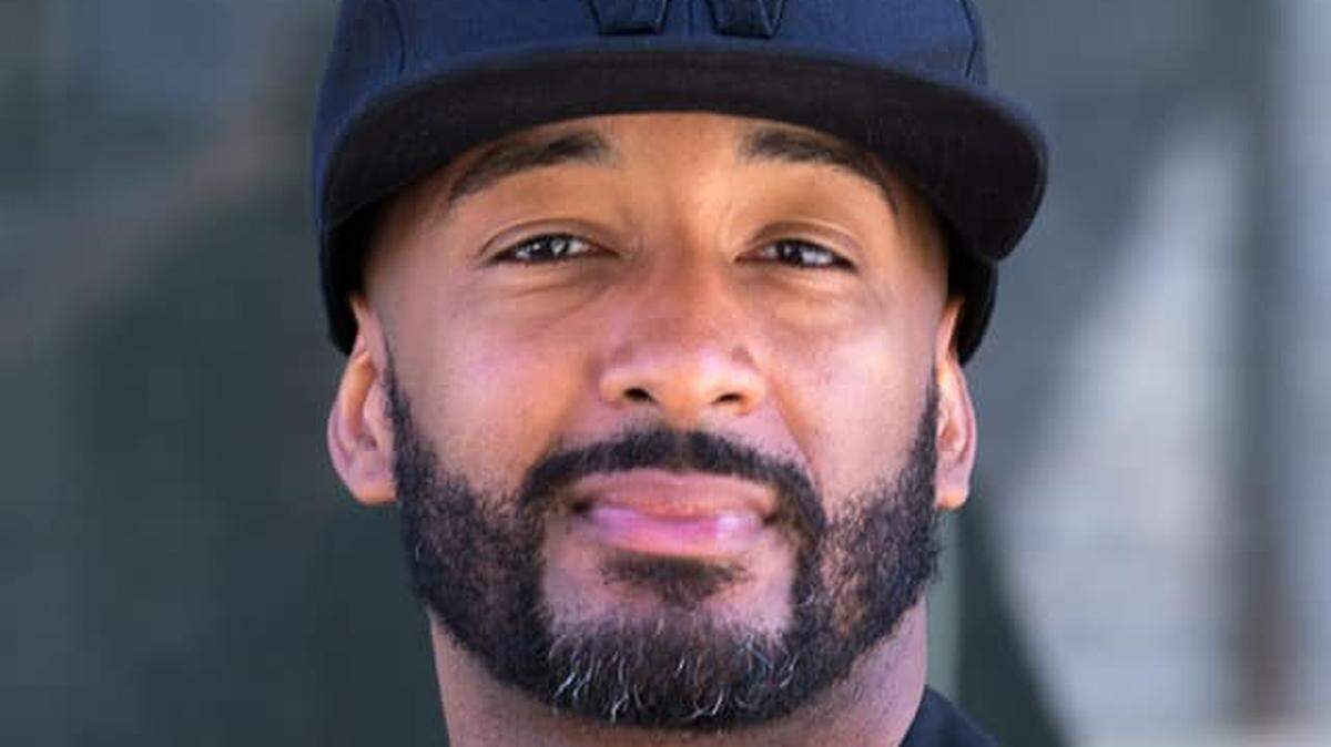 Local artist LeShawn Gamble will present his new work,  “The UnTIEd States of America,” Aug. 30 at The Resource Center, 1004 Martin Luther King Jr. Way, Tacoma.
