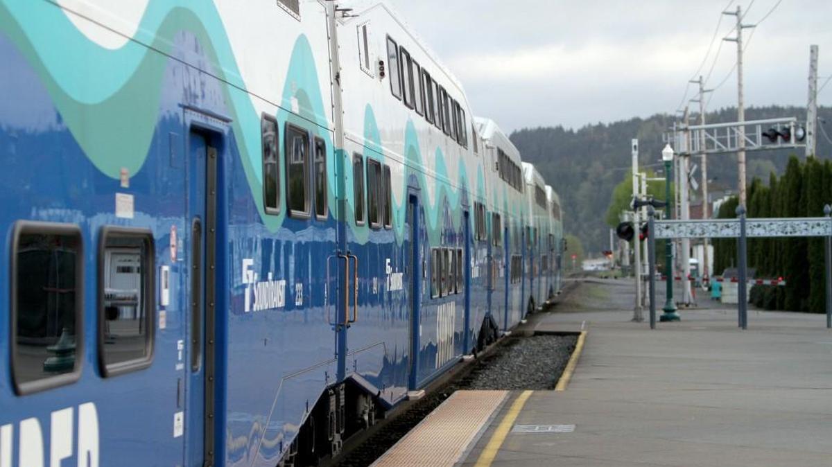 One of the morning Sounder northbound commuter trains from Sumner departs Friday, April 18, 2014.