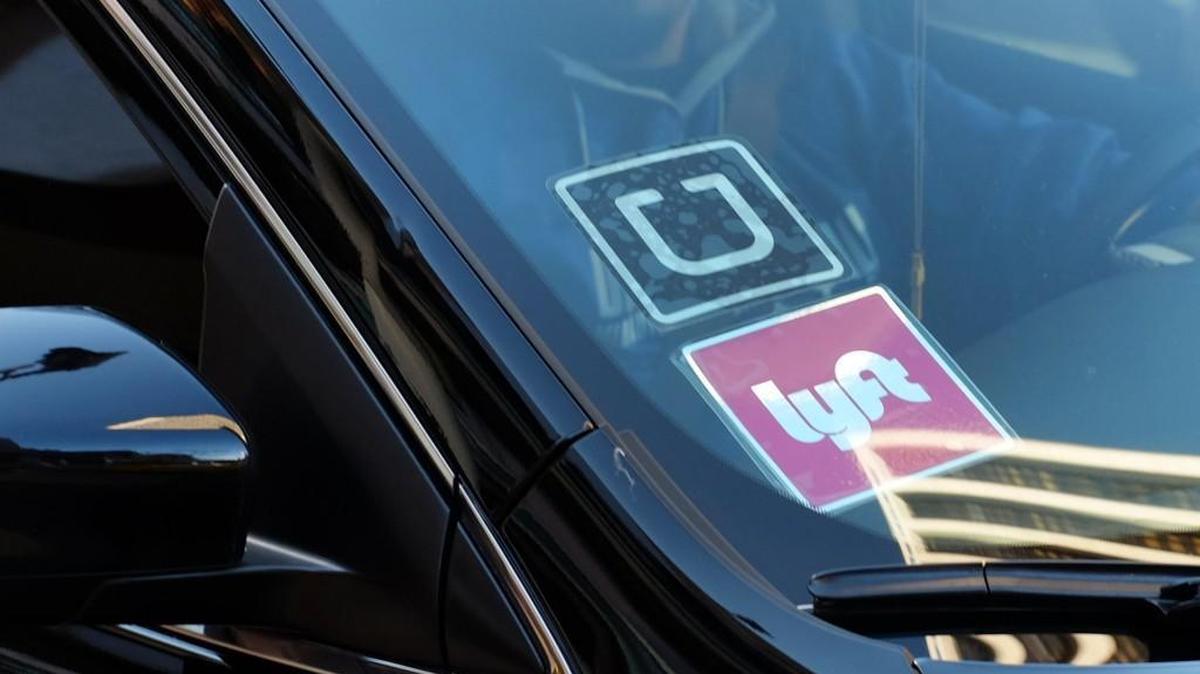 The Federal Transit Administration recently awarded Pierce Transit more than $205,000 for a year-long pilot program that will use companies such as Uber, Lyft and traditional taxis to connect people to bus lines.