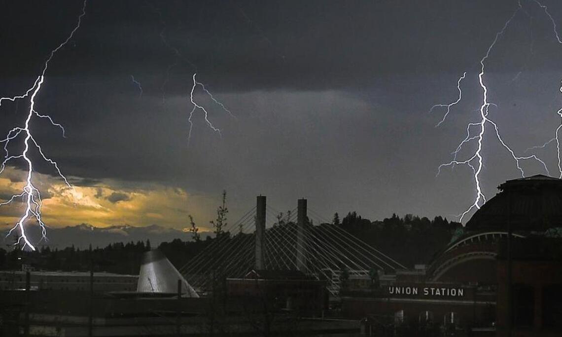 South Sound could see thunderstorms Friday, Saturday