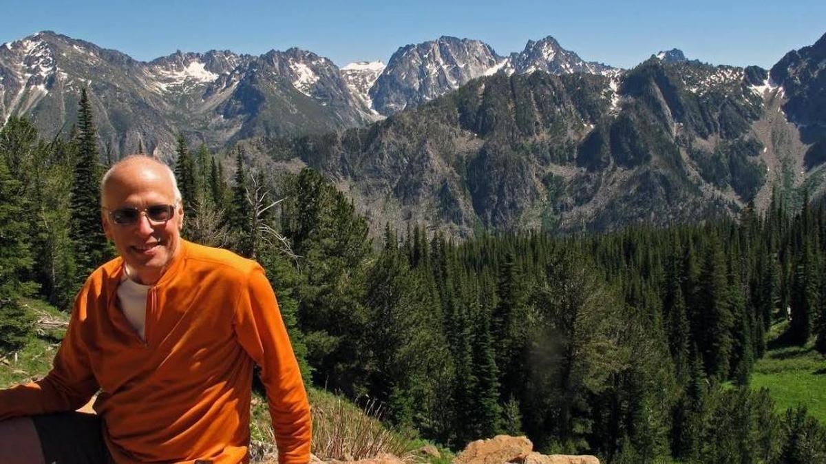 Redmond’s Michael Fagin, one of the go-to meteorologists for Mount Everest, also does forecasting for weddings, agriculture, engineering projects and school districts.
