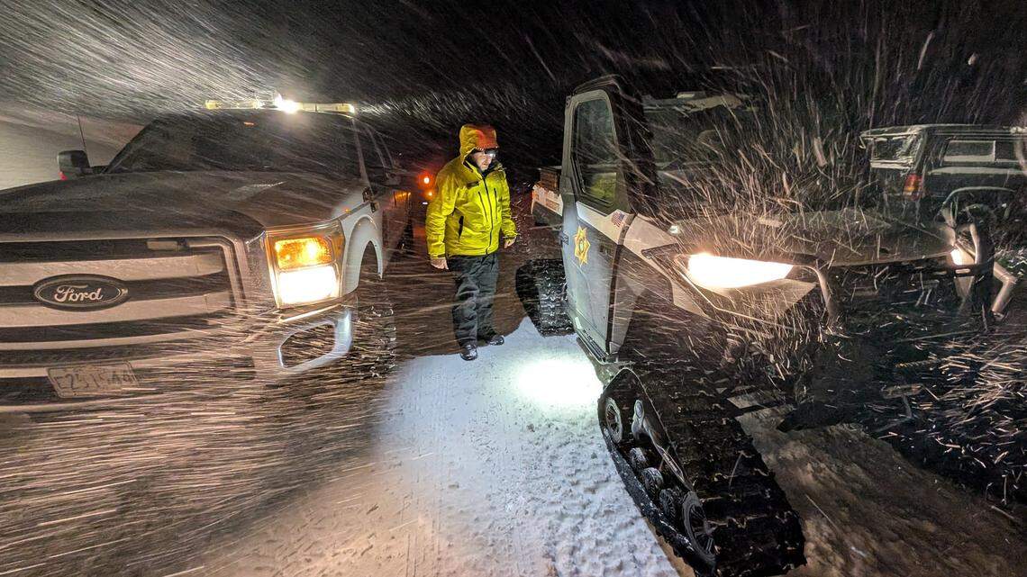 Friends found the overdue “expert” skiers buried in an avalanche in Oregon, officials said.