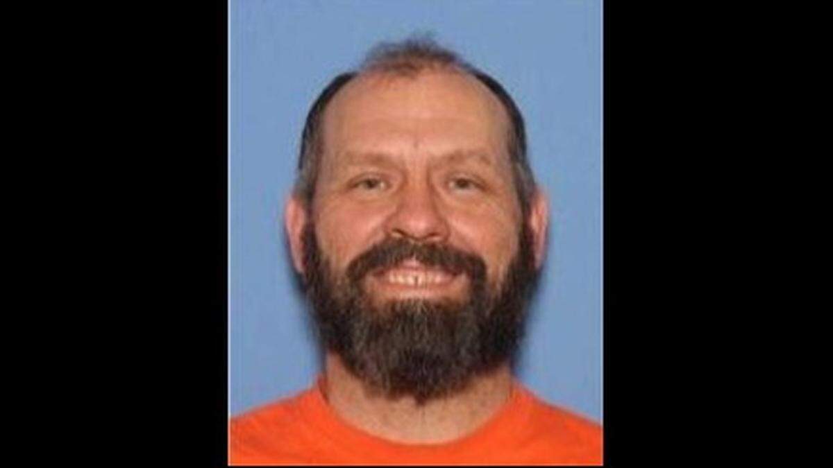 The search is on after an Oregon man went missing while scuba diving in an Oregon bay, according to a sheriff’s office.