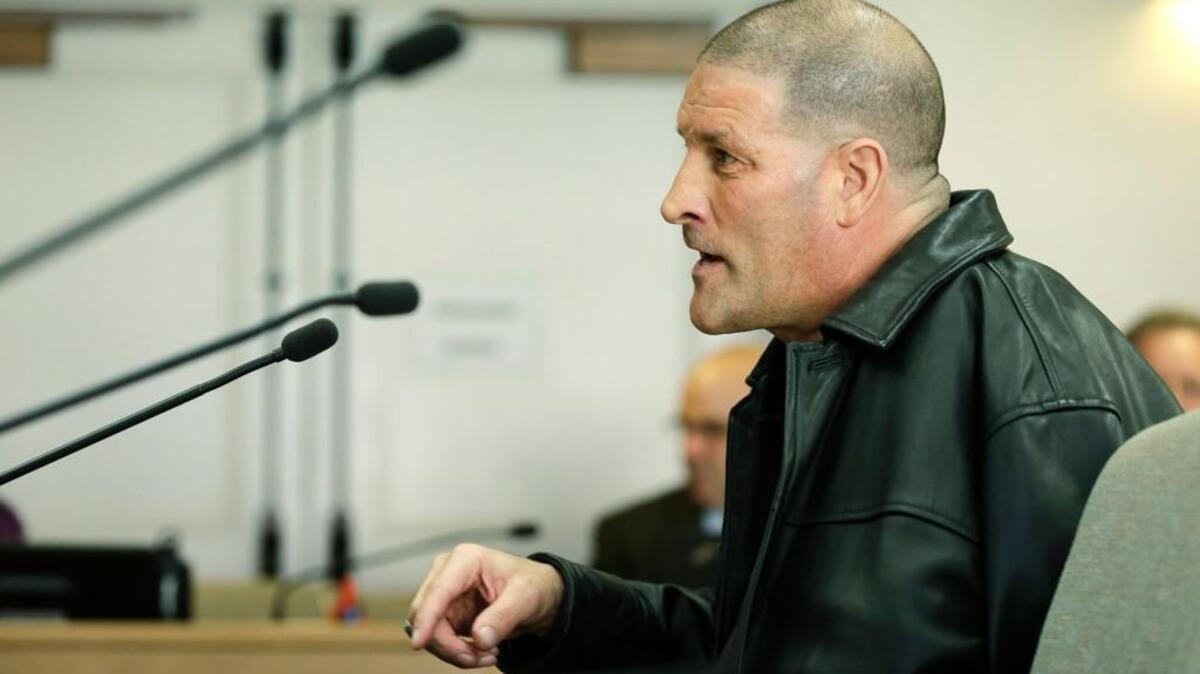 Matthew Mirante Sr. testifies Monday in Olympia during a Senate Law and Justice Committee hearing to investigate a software coding error at the Dept. of Corrections that led to the early release of up to 3,200 prisoners in Washington state since 2002 because of miscalculated sentences. Mirante, who is the father of a crime victim, notified the DOC of the error in December 2012 after doing his own calculations of the sentence of the man who attacked his son.