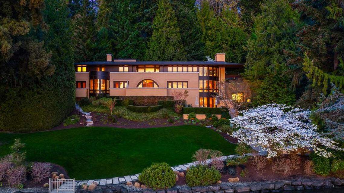 ‘Timeless’ estate with water views for sale in western WA. See the ‘masterpiece’