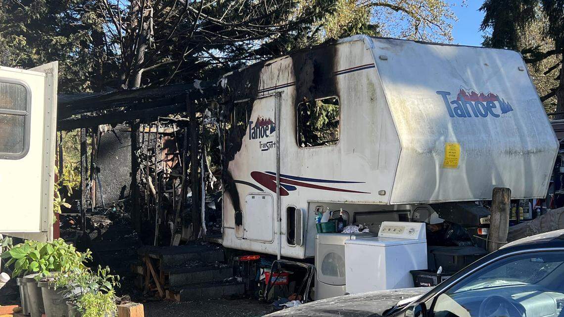 A teen died after getting trapped in a mobile home fire, Washington officials said.