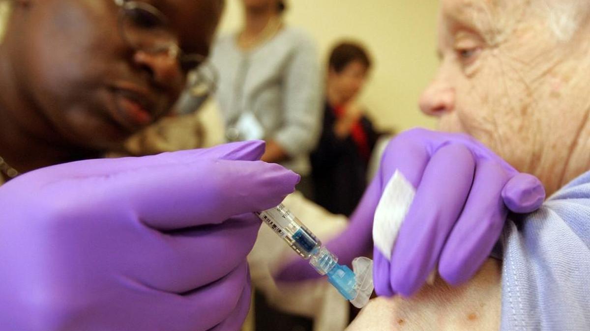 Flu shots for senior citizens are one good way to prevent the spread of infections among vulnerable people during winter virus season. Staying home from work is another. Washington’s new sick leave law might help.