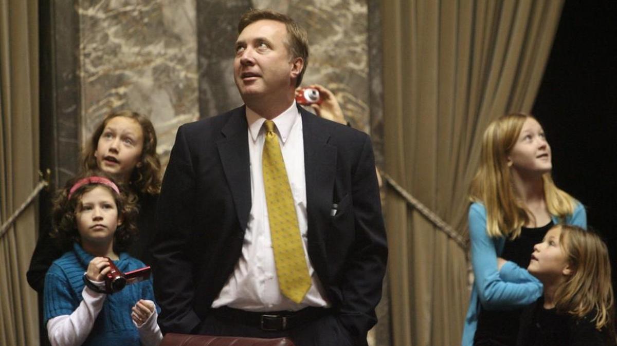 Whatcom County Sen. Doug Ericksen looks up at the gallery section of the Senate Chambers Monday before the start of the 2011 legislative session, his first after being elected to the Senate. Today, he’s a veteran senator also holding a position on a Trump administration transition team.