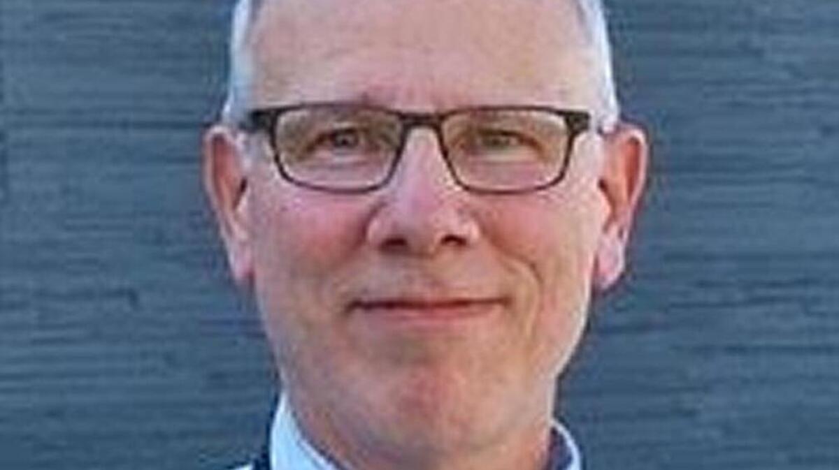 Dr. William Morris is a former U.S. Army doctor who now serves as chief of neurosurgery at MultiCare Health System in Tacoma.