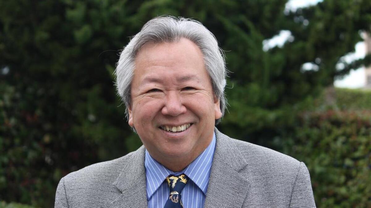 Art Wang is a Tacoma area bird enthusiast.