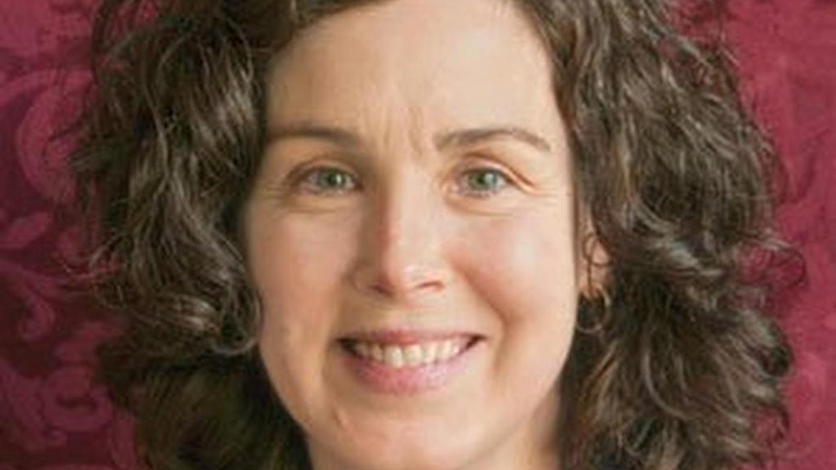 
Joanne Clarke Dillman is a full-time lecturer in Interdisciplinary Arts and Sciences at UW
Tacoma.
