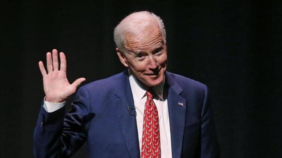 What do you think, Joe Biden? How many reasons are there for you and the rest of the Democratic presidential posse to square off in the City of Destiny? (Assuming you run, of course.)