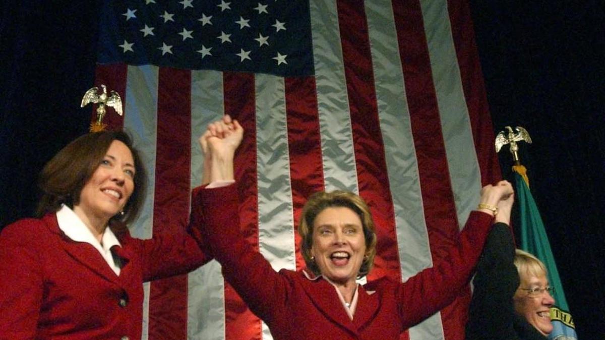 Washington’s Christine Gregoire (center) celebrated her gubernatorial victory with U.S. Sens. Maria Cantwell (left) and Patty Murray in 2004. 