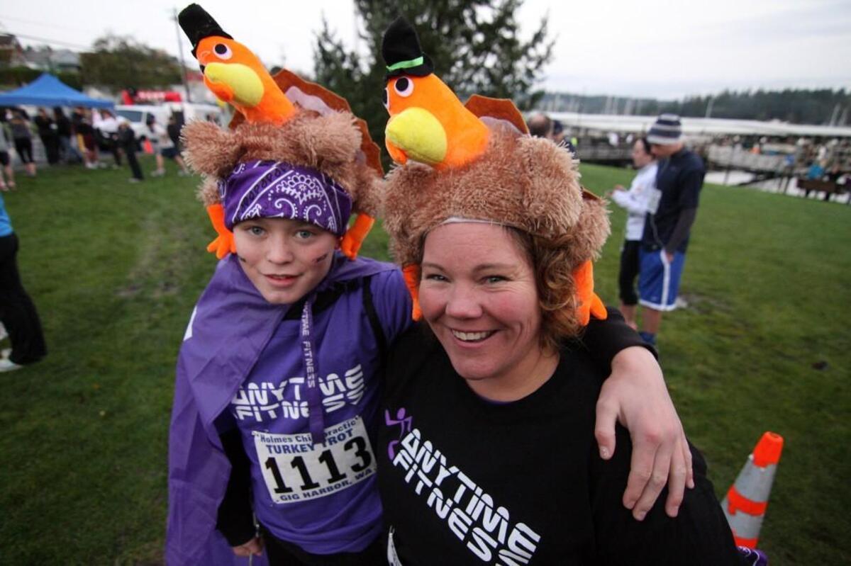 Stephanie and Kyle Whitefield were eager to warm up during the 2012 Turkey Trot fun run in Gig Harbor.
