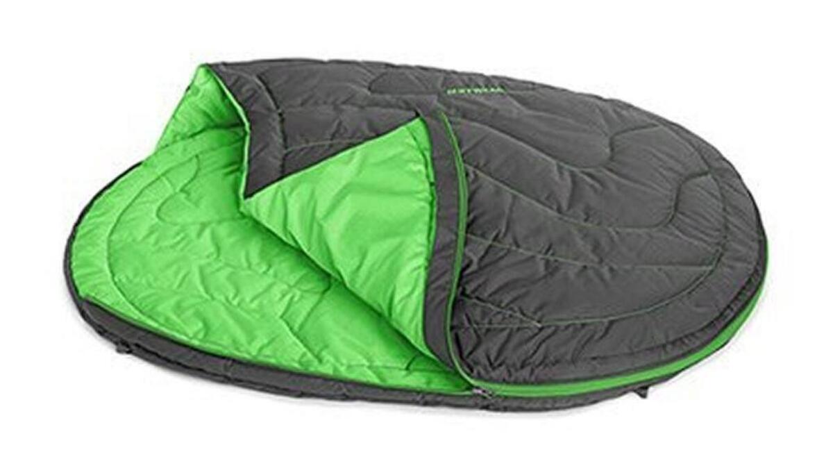 
Ruffwear’s Highlands sleeping bag for dogs is lightweight and compressible.
