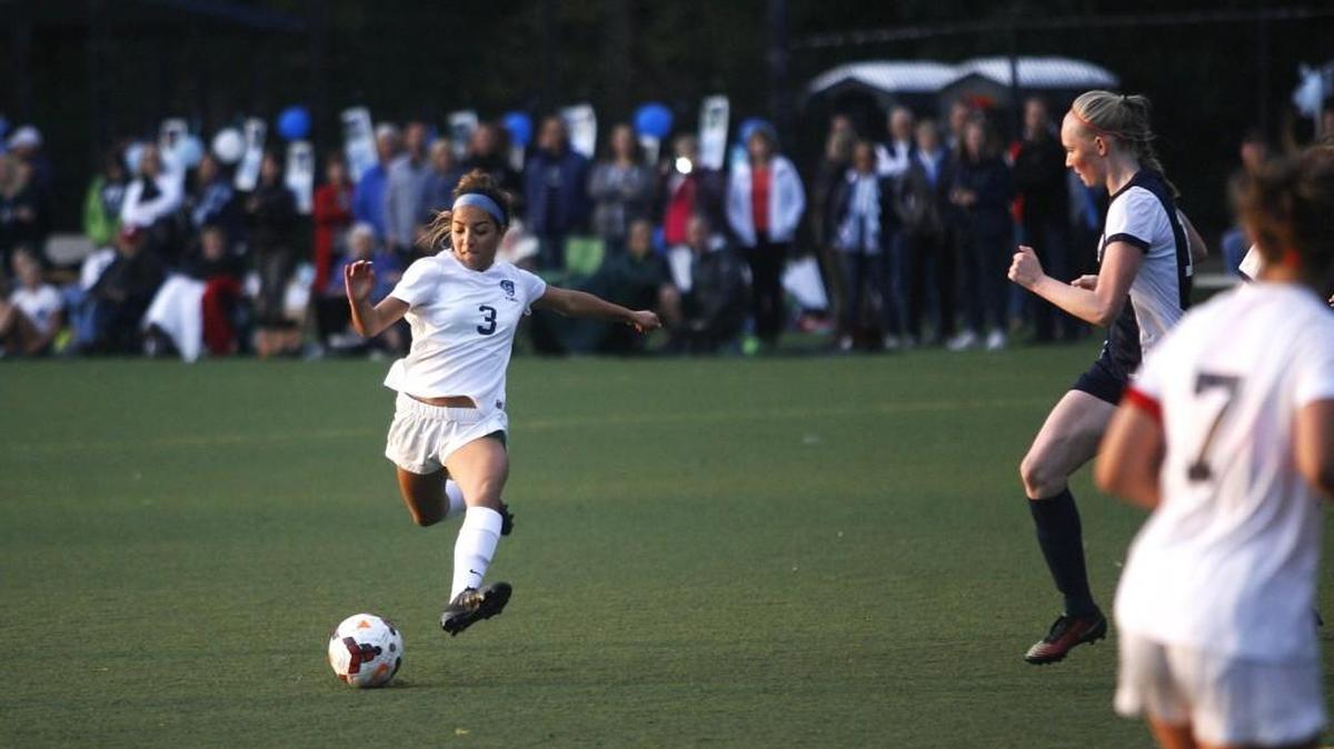 Gig Harbor senior forward Leahi Manthei winds up for a goal against Bellarmine.