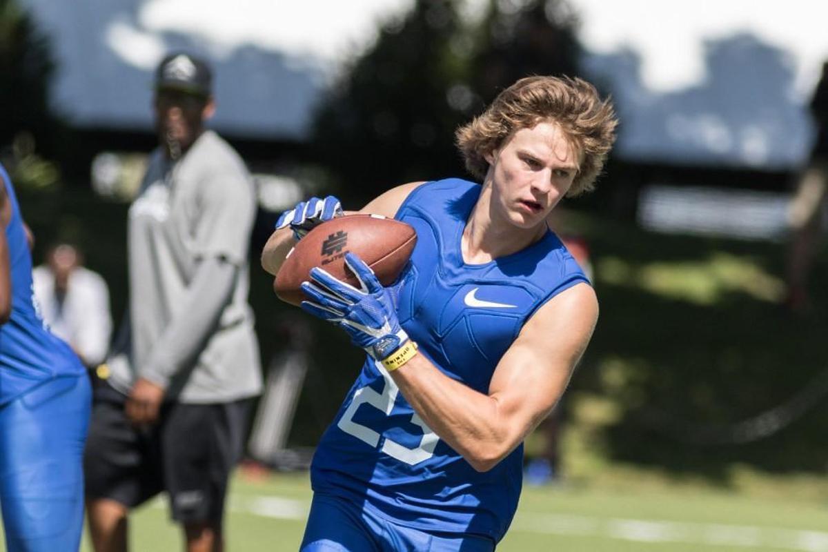 South Medford’s Chase Cota was selected to the U.S. Army All-American Bowl as a wide receiver. He signed his letter of intent to play at UCLA, though his father, Chad Cota, was a star safety at Oregon before playing in the NFL.