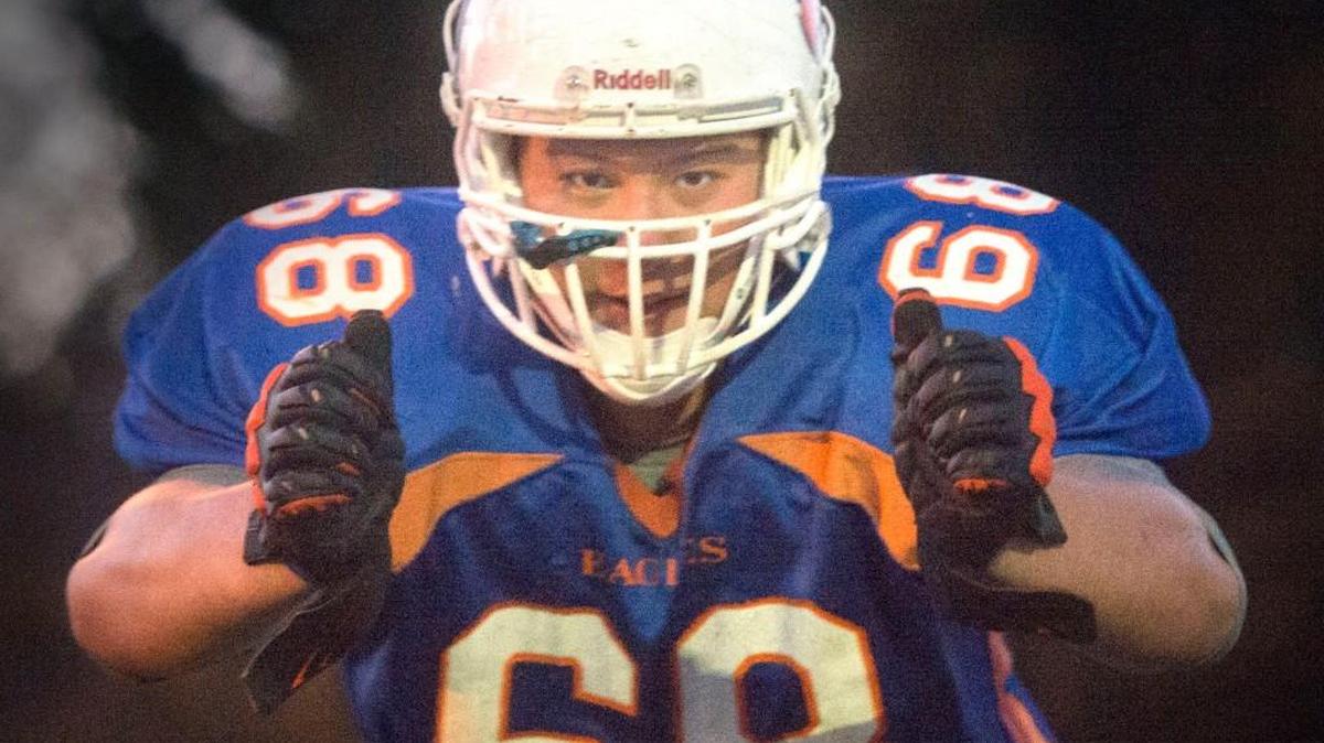 Graham-Kapowsin High School offensive tackle Foster Sarell is one of the nation’s top recruits in 2017.