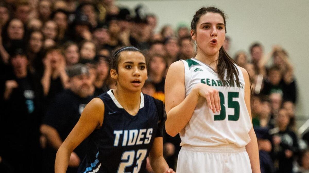 Peninsula’s Belle Frazier (35) reacts after missing a three-point-shot in the final minute of the game. Peninsula played Gig Harbor in a basketball game at Peninsula High School in Purdy, Wash., on Thursday, Jan. 31, 2019.