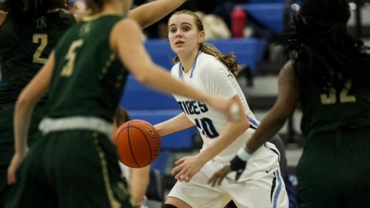 Gig Harbor's Brynna Maxwell (10) looks to pass in the fourth quarter. Gig Harbor played Timberline in a basketball game at Gig Harbor, Wash., on Friday, January 27, 2017.