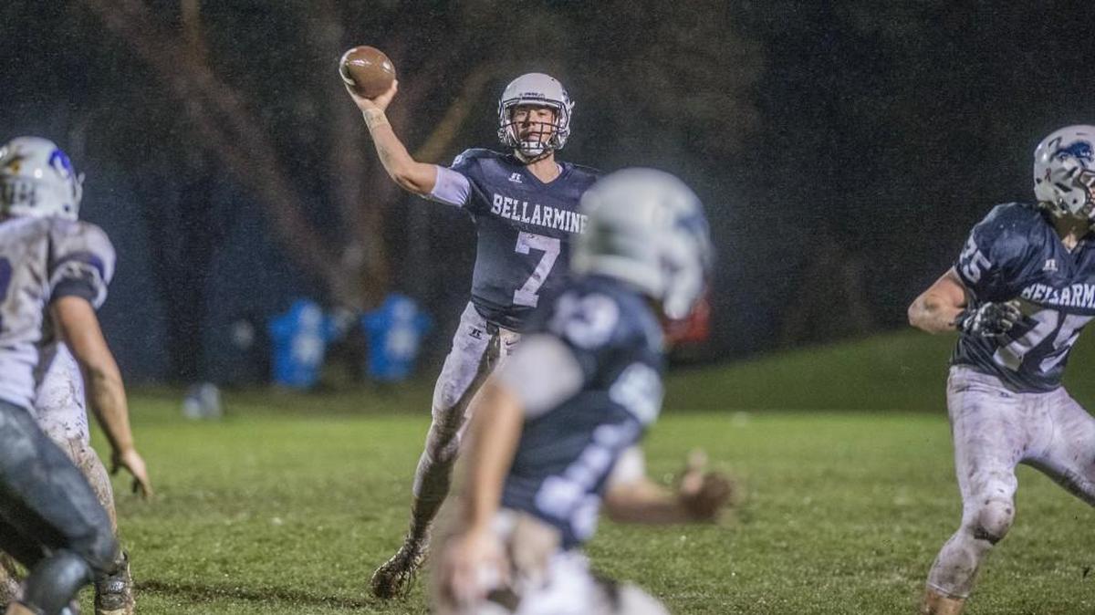 Christian Moore of Bellarmine Prep finds a receiver in a very rainy football game at Bellarmine, October 14, 2016. Sumner beat Bellarmine 21-3.
