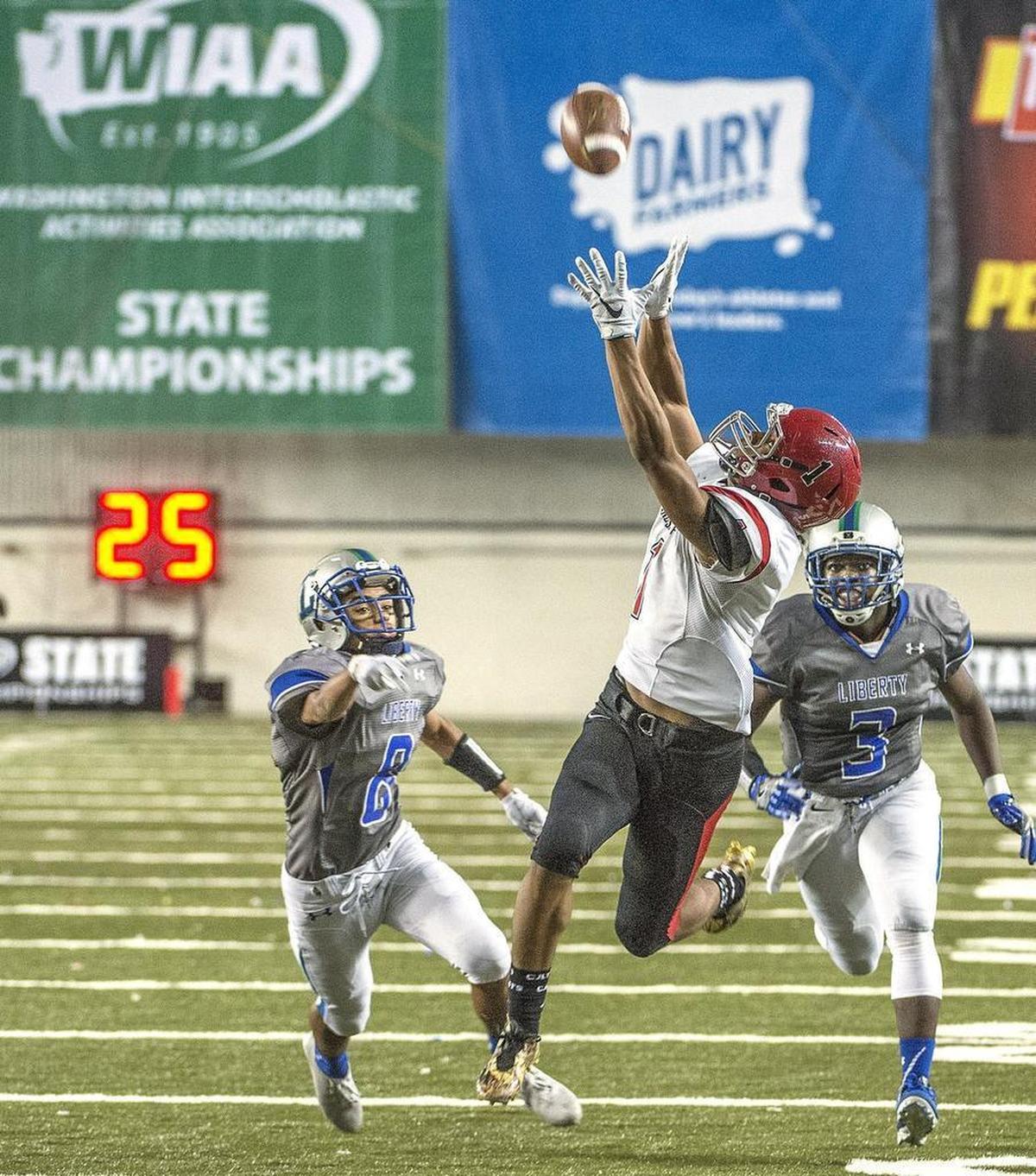 Archbishop Murphy’s Kyler Gordon signed his letter of intent to play at the University of Washington. He’ll head there as a corner back, but also has said he’s been approached about playing some offense.