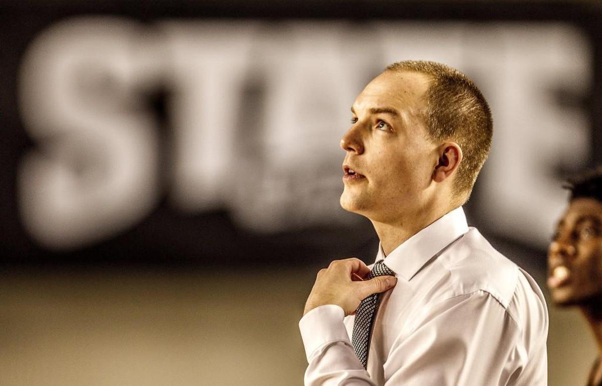 Lincoln coach Aubrey Shelton looks up to the clock in the fourth quarter as the Abes' battle to tighten up the score. No. 6 Lincoln (22-4) vs. No. 2 Rainier Beach (21-5) in 3A boys basketball state tournament Thursday March 3, 2016.