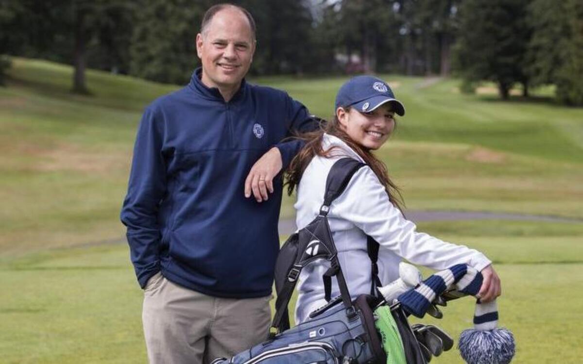 Golf agrees with the Georges: Daughter Tessa tied for fourth at state last year while her dad, Steve, coached the Bellarmine boys team to an overall title in 2015.