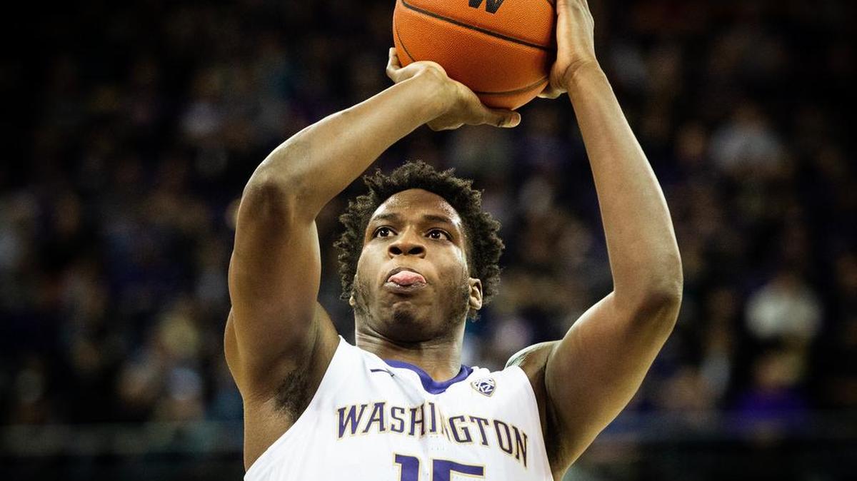 University of Washington forward Noah Dickerson (15) shoots a free-throw in the first half. Dickerson was 10-15 from the line. The Washington Huskies played the California Golden Bears in a NCAA basketball game at Hec Edmundson Pavilion in Seattle, Wash., on Saturday, Jan. 19, 2019.