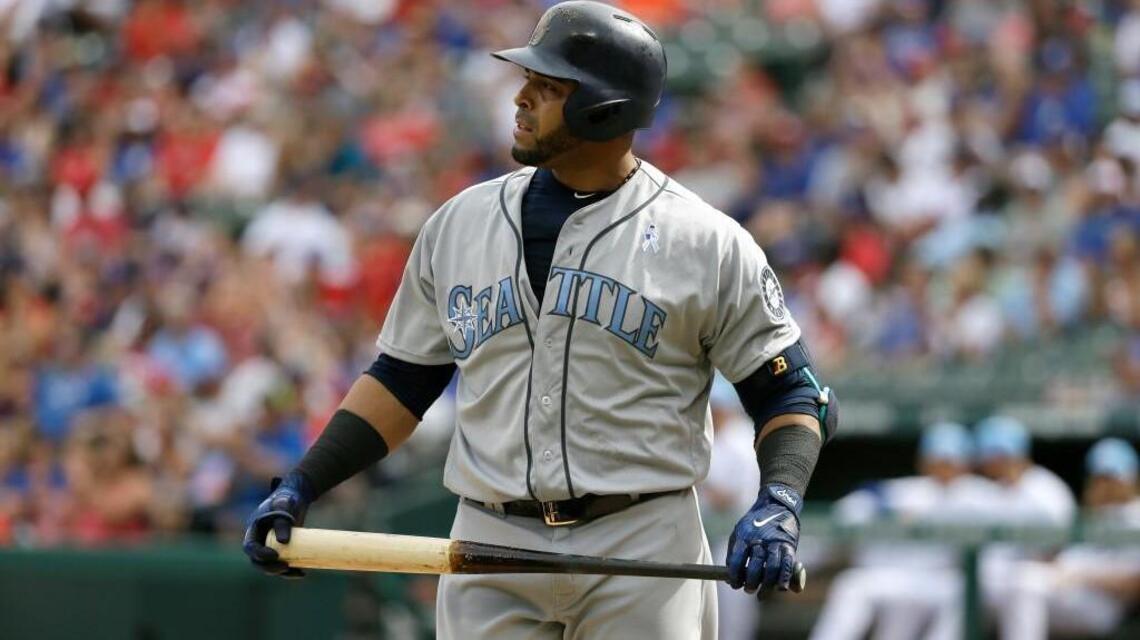 Rangers punish Gallardo and Altavilla in another 10-4 victory over Mariners